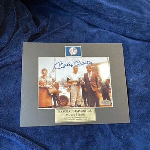 Mickey mantle signed photo matted autographed